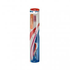 Aquafresh Clean&Flex Medium Tooth brush